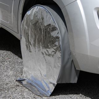 Hindermann wheel protection cover with sun reflection, twin axle