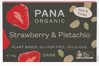 Pana Strawberry & Pistachio chocolate 45g