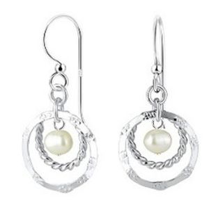 Circle Earrings - Twisted with Fresh Water Pearl