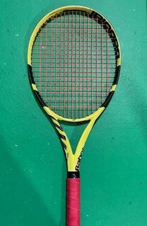 Babolat Pure Aero Second Hand Tennis Racquet L2 White