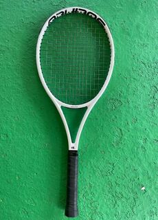 Solinco Whiteout 305 Second Hand Tennis Racquet