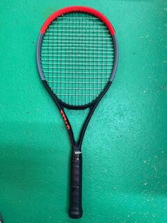 Wilson Clash 100 V1 Second Hand Tennis Racquet 1