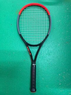 Wilson Clash 100 V1 Second Hand Tennis Racquet 3