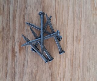 Hand forged nails 70 mm