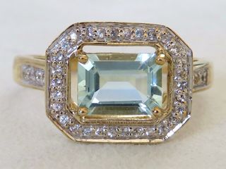 9k Yellow Gold 1.25ct Aquamarine & White Topaz Ring