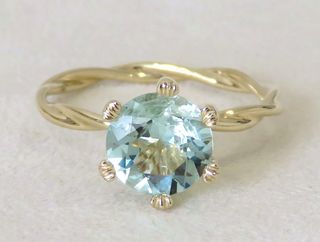 9k Yellow Gold 1.63ct Aquamarine Ring