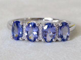 9k White Gold 1.5ct Tanzanite & Diamond Ring