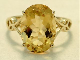 9k Yellow Gold 5.5ct Citrine Ring