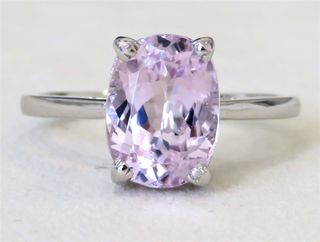 9k White Gold 3.82ct Pink Kunzite Ring