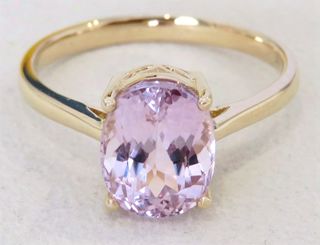 9k Yellow Gold 3.27ct Pink Kunzite Ring