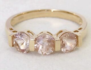 9k Yellow Gold 1.6ct Pink Morganite Ring
