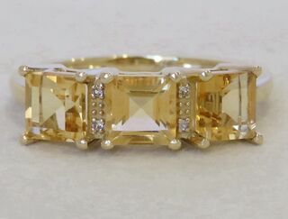 9k Yellow Gold 2.1ct Citrine & White Sapphire Ring