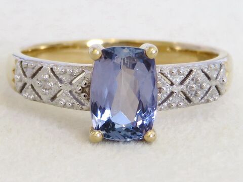 9k Yellow & White Gold 1.4ct Tanzanite Ring