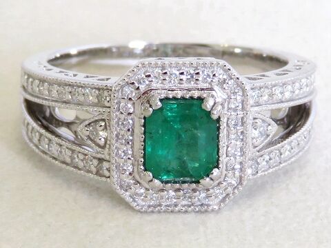 14k White Gold Emerald & 0.4ct Diamond Ring