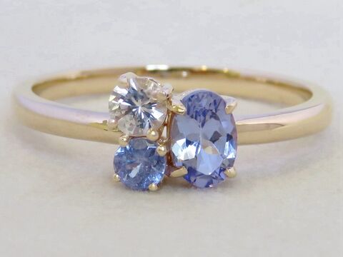 Tanzanite & White Topaz 3-Stone Ring in 9k Yellow Gold