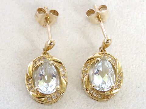 2ct Aquamarine Earrings with White Sapphire in 9k Yellow Gold