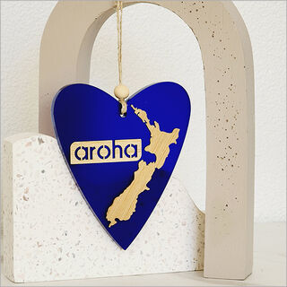 Ornament Heart 7:Aroha NZ