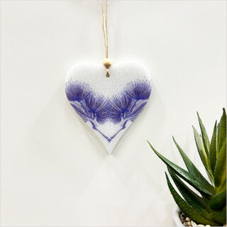 Hanging Ornament Printed : Heart 5 (Pohutukawa)