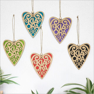 Ornament Heart 13: Kia Ora