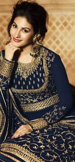 Adorn yourself in elegance in navy blue anarkali suit