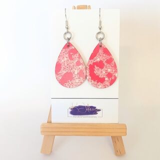 Tear Drop Earrings 63