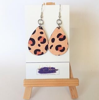 Tear Drop Earrings 65