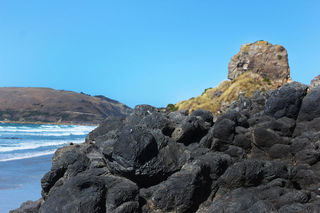 Basalt baubles