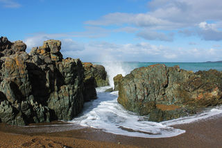 Tihaka beach