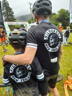 Two Man Wolfpack - The Born to Ride gravel jersey at Karapoti