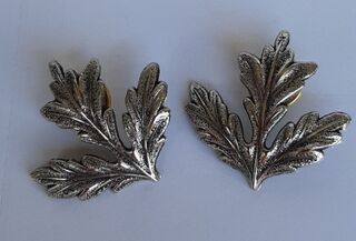 Western Antique Silver Tone Leaf Collar Tips