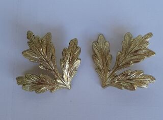 Western Gold Tone Leaf Collar Tips