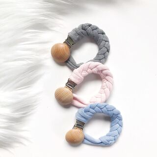 PACIFIER CLIPS ON SALE 50% OFF
