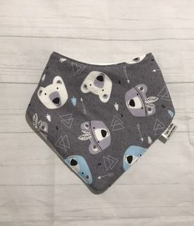 Bandana bib