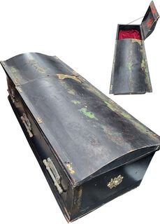 Coffin #13 Old Exhumed (1.86m x 0.7m x 0.5m)