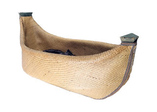Basket Weave Boat (H: 0.65m x L: 1.2m x W: 0.65m)