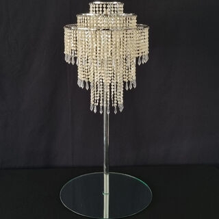 Cream Chandelier Centrepiece (H: 1m or 0.75cm)