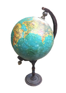 Globe on Wooden Stand (H: 0.96m D: 0.47m)