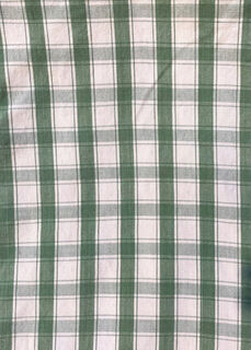 Picnic Table Green Gingham Table Cloth w/ Hole in Centre (1.45m x 1.55m)