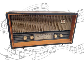 Radio Wooden Large #5 PYE Brown (H:26 cm x L: 47cm x W: 18cm)