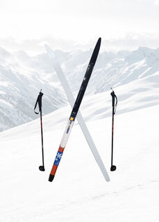 Children’s Ski Set - x2 Ski, x2 Poles (L: 1.27m x W: 4.5cm)