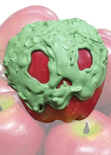 Snow White’s Poisoned Apple