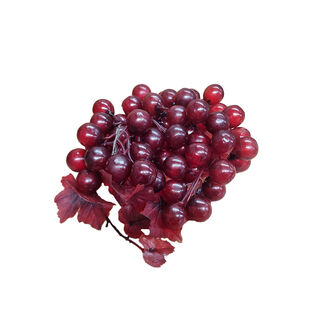 Oversized Red Grapes Bunch (Each Grape Dia: 3cm)