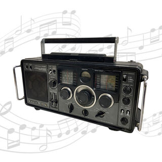 Radio Large Sanyo Portable Radio Receiver RP-8880 80’s Chrome & Black w/ Handles (H: 24cm x L: 47cm x D: 14cm)