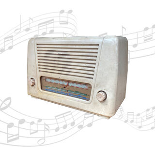 Radio Bakelite Small #G Cream Ferguson 50’s