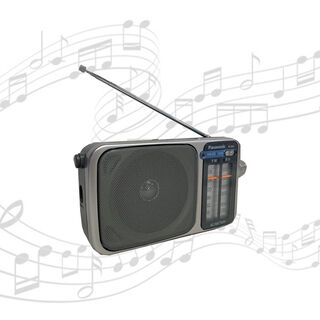 Radio Small #14 Panasonic 00’s Sliver & Grey (H: 12.5cm x L: 23.5cm x D: 6cm)