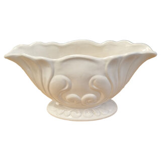 Porcelain Vase - White Oval Crown Lynn w/ Scalloped Edges (H: 12cm x L: 27cm x W: 9cm)