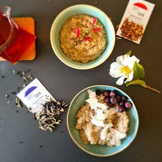 Tea Infused Quinoa Porridge (with chia seeds)