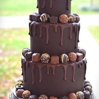 Chocolate Dream Tiered Drip Cake