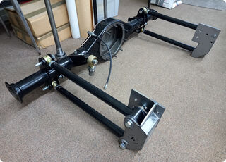 Ford F1 pickup 4 bar 9 inch