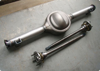 XB Falcon 9 inch housing & axles